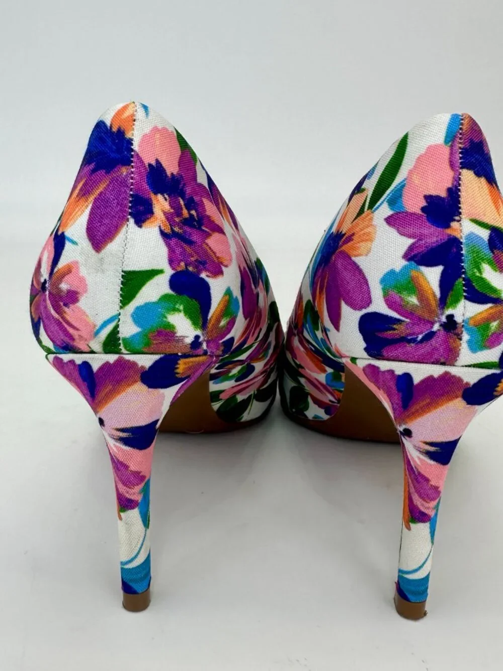 KELLY & KATIE Floral Pointed Toe Pumps Size 7M